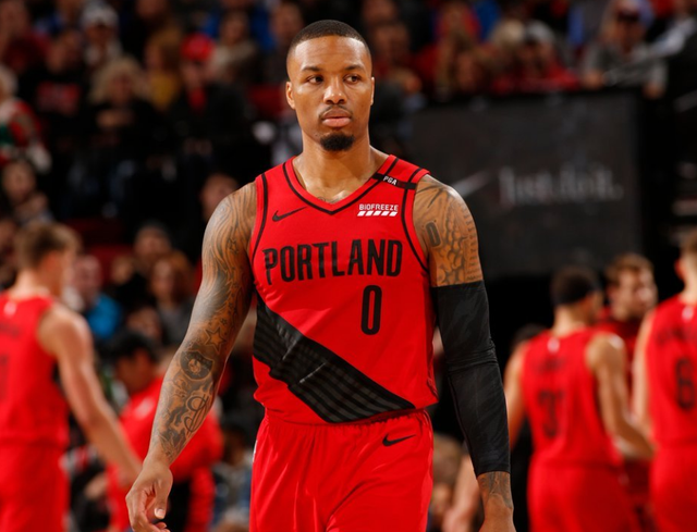 力在比赛初 力在比赛初