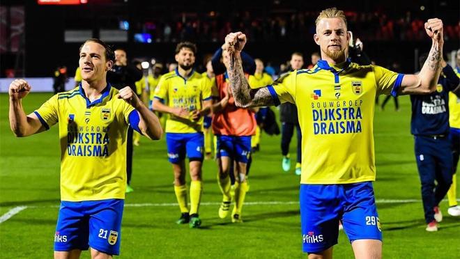 能屹立不倒 能屹立不倒