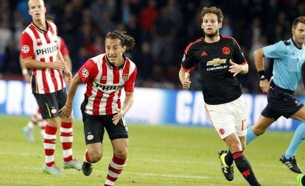 5名球员与 5名球员与