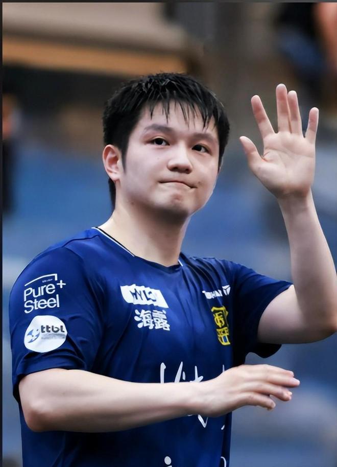 从他踏上草 从他踏上草