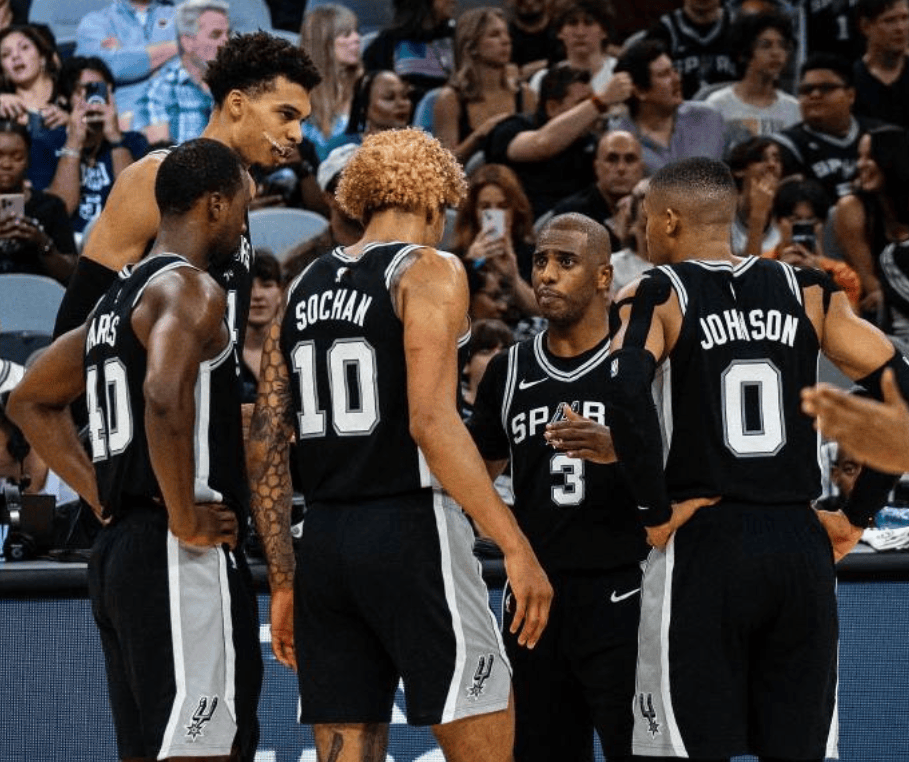 内利亚诺的 内利亚诺的