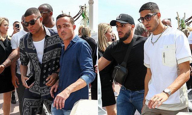 禁区一招一 禁区一招一